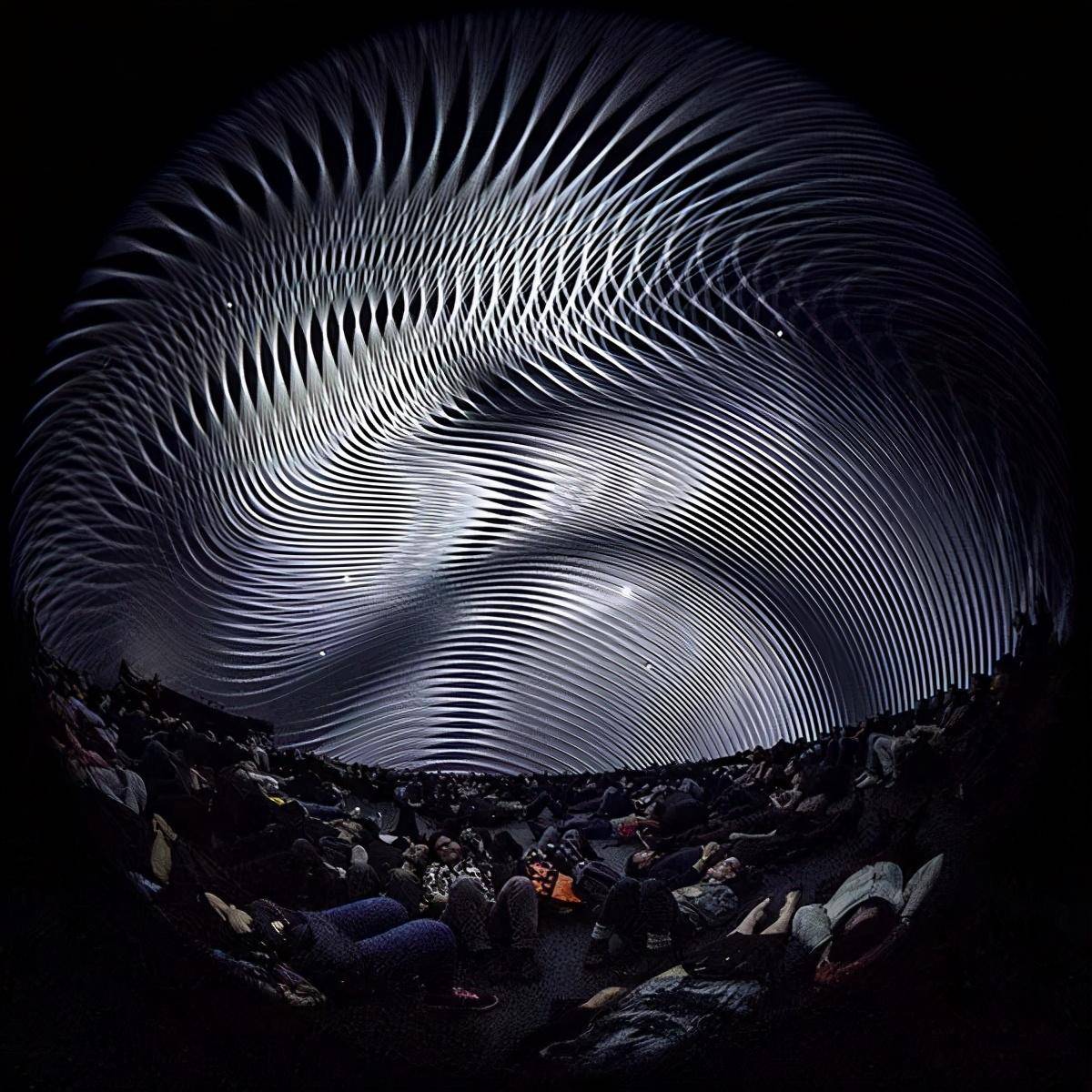 全屏网设计指南:打造沉浸式视觉体验的完整解决方案 全屏网设计指南:打造沉浸式视觉体验的完整解决方案